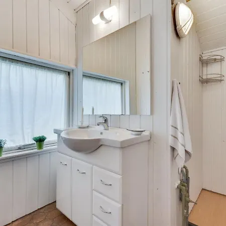 Yngve - 56-5km From The Sea In Se Jutland By Interhome * Give